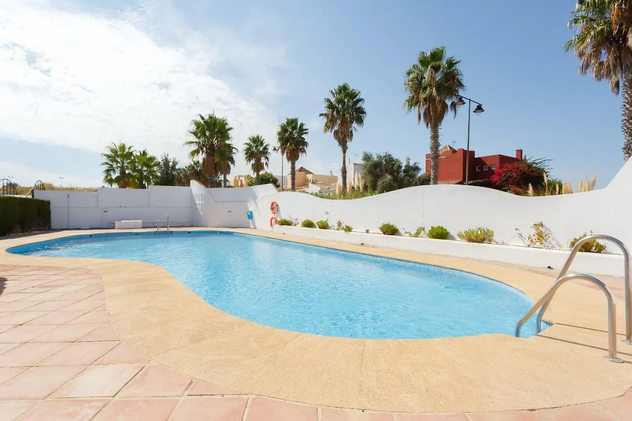 Bonito apartamento en campo de golf con piscina Sanlúcar de Barrameda 0*,  España