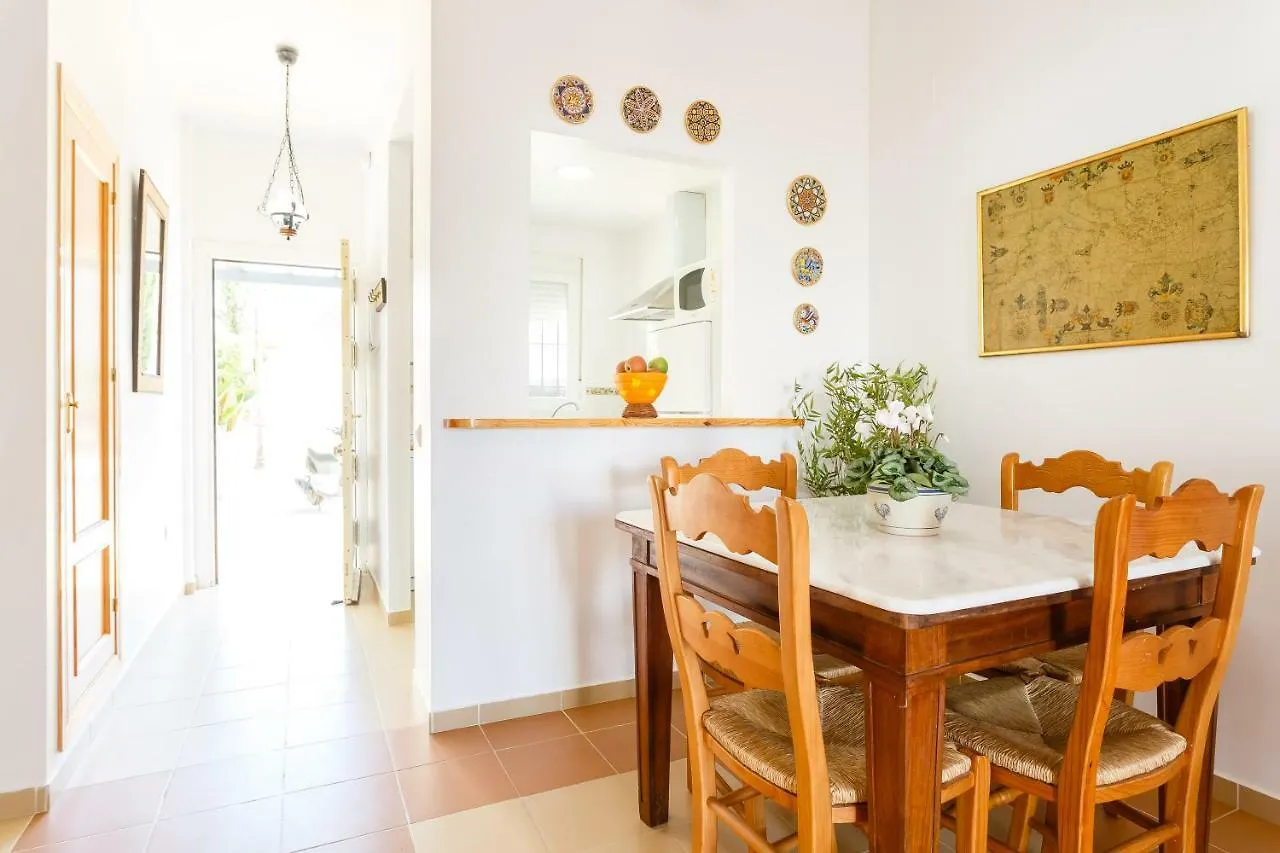 Bonito apartamento en campo de golf con piscina Sanlúcar de Barrameda España